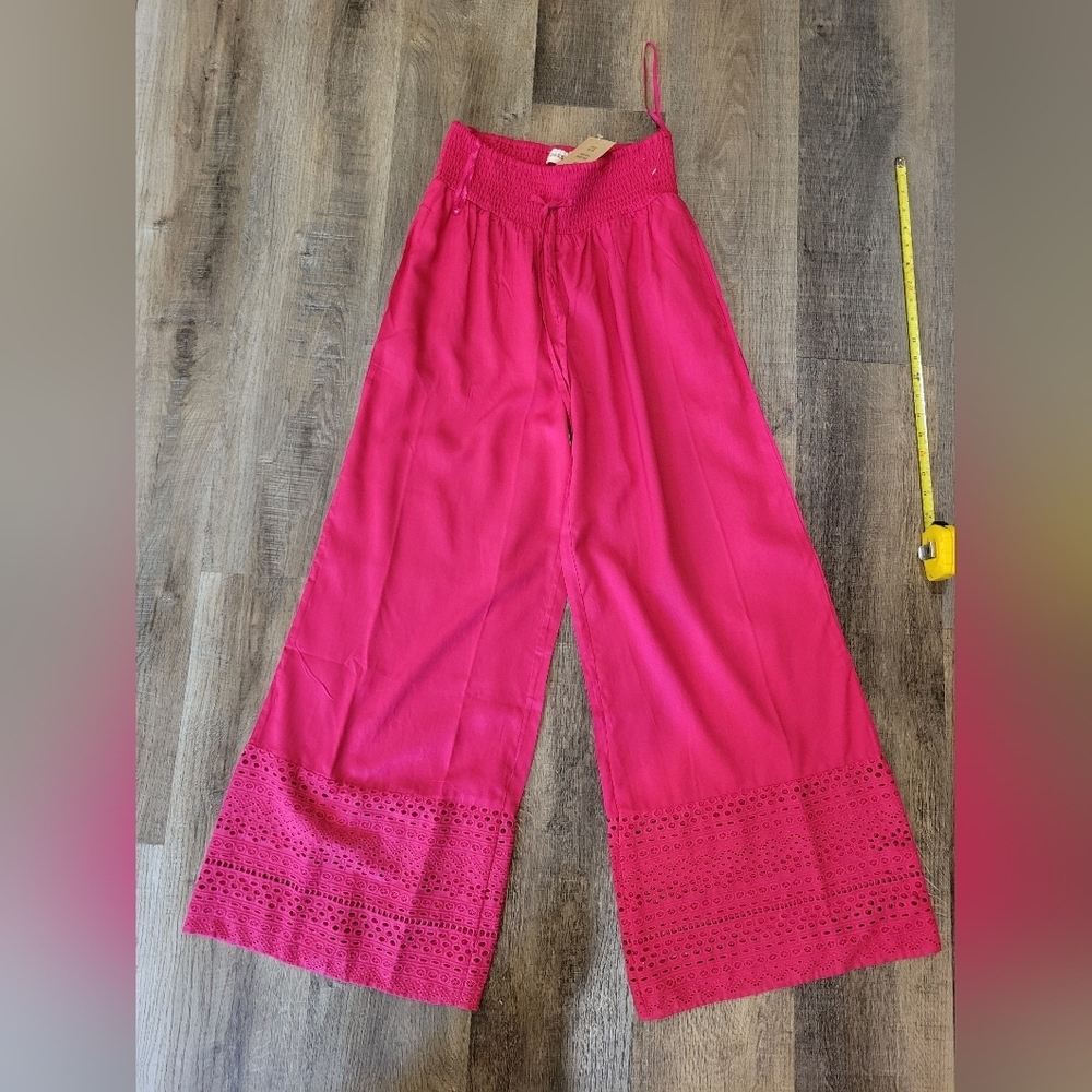 Elegant Pink Women's Pantsuit